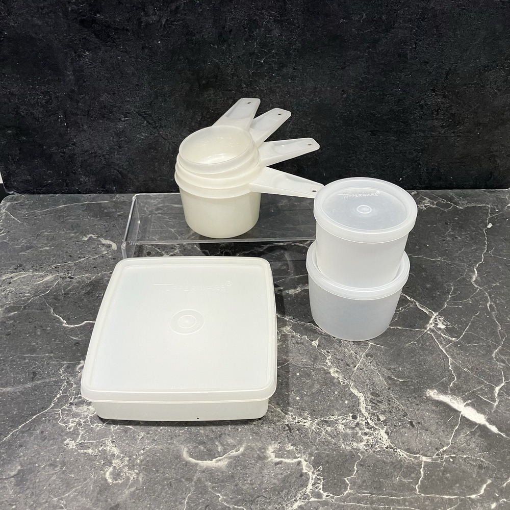 Tupperware 10-Piece Set of Sheer White Containers Measuring Cups READ AS IS